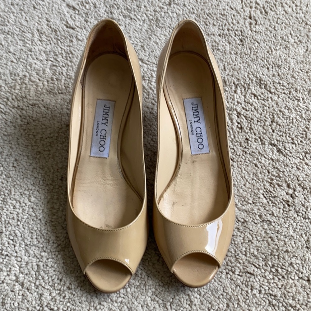 Jimmy shows patent peep-toe nude heels size 35 1/2